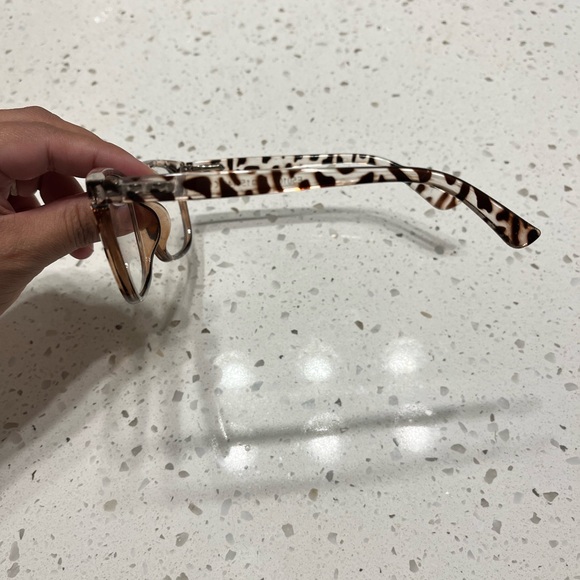 Pack of 2 Fashion Eyeglasses Leopard Print Eyeglasses - Picture 10 of 10